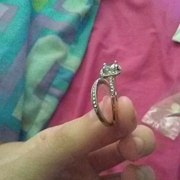 Ring - Picture 5 of 5